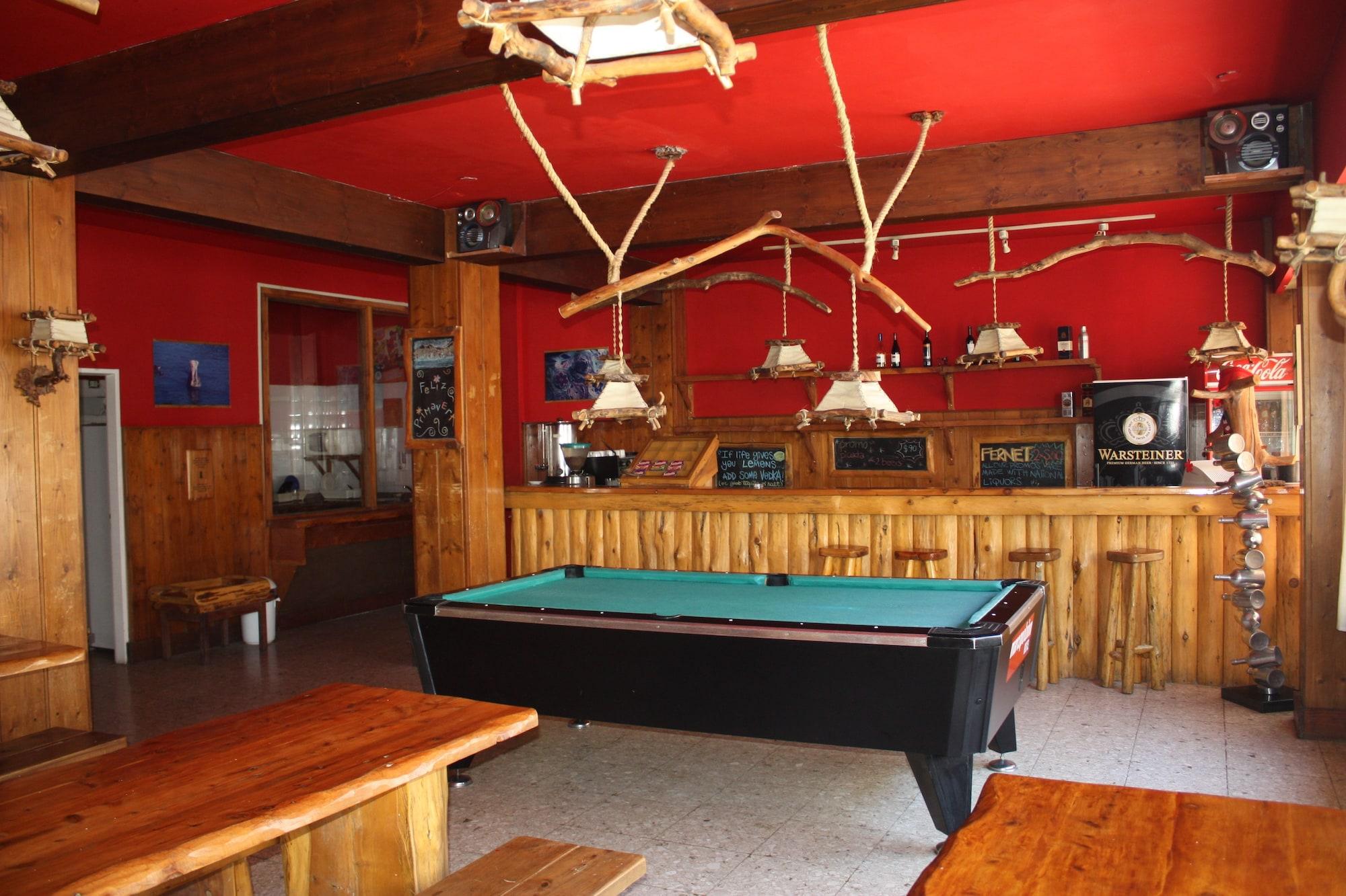 Marcopolo Inn Hostel Bariloche (Adults Only) Экстерьер фото