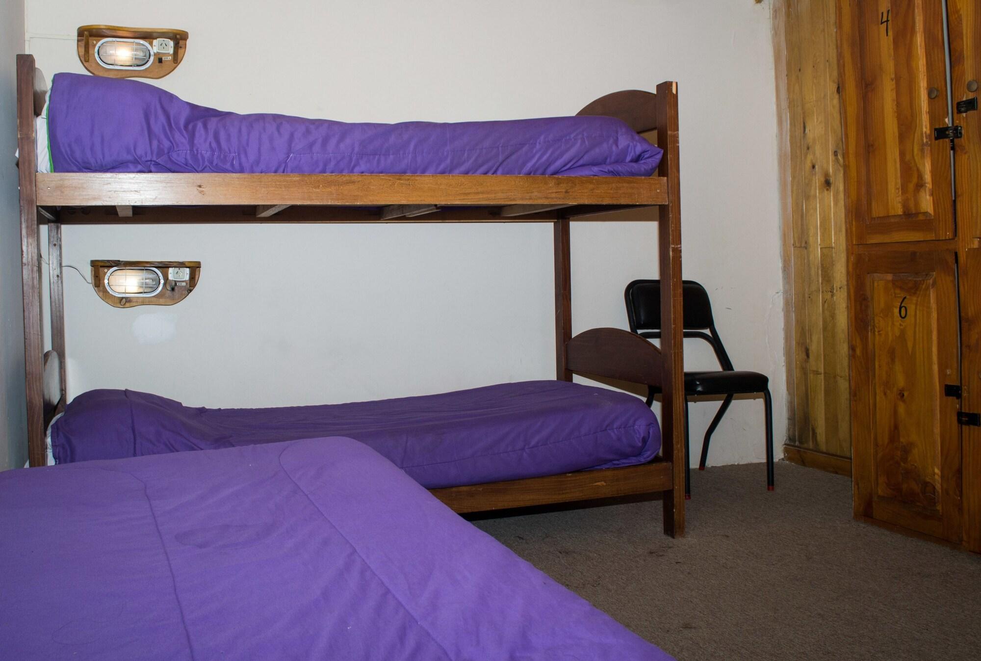 Marcopolo Inn Hostel Bariloche (Adults Only) Экстерьер фото