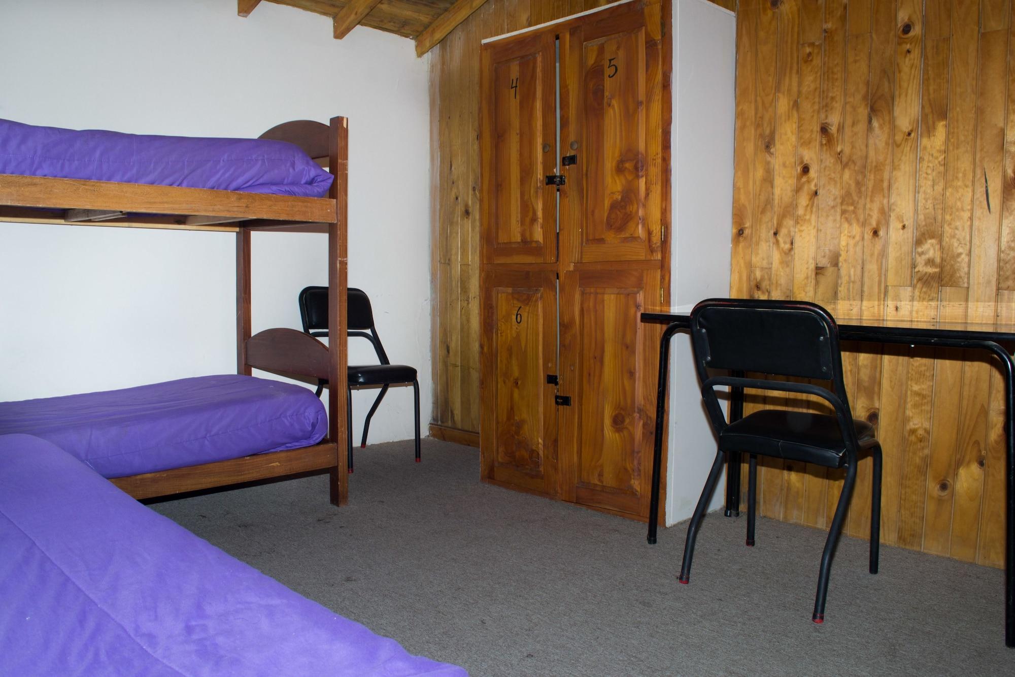 Marcopolo Inn Hostel Bariloche (Adults Only) Экстерьер фото