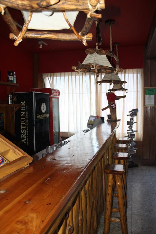 Marcopolo Inn Hostel Bariloche (Adults Only) Экстерьер фото