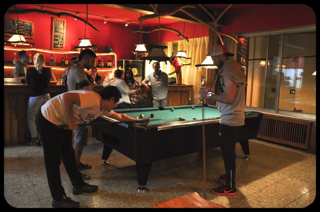 Marcopolo Inn Hostel Bariloche (Adults Only) Экстерьер фото