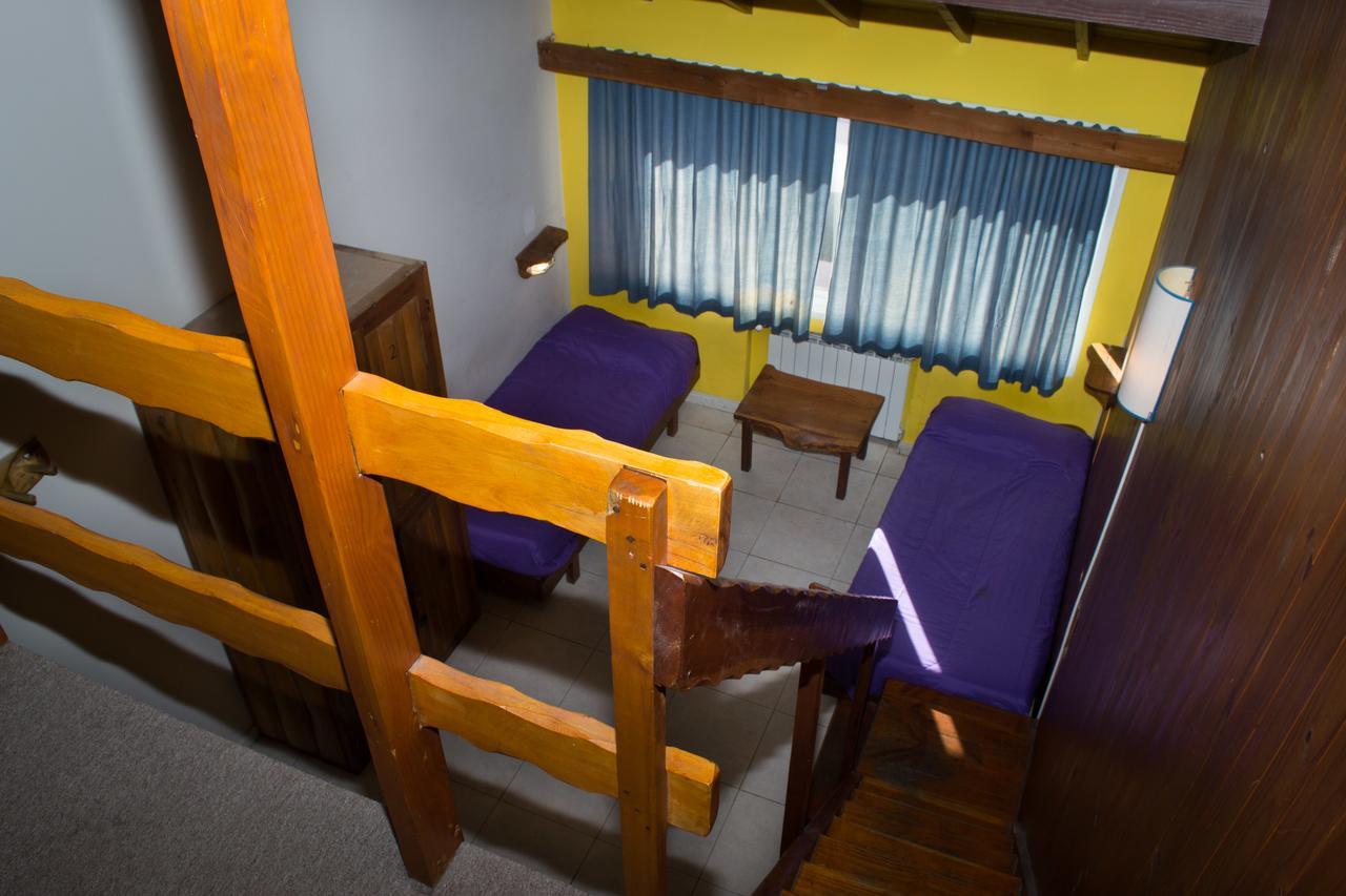 Marcopolo Inn Hostel Bariloche (Adults Only) Экстерьер фото
