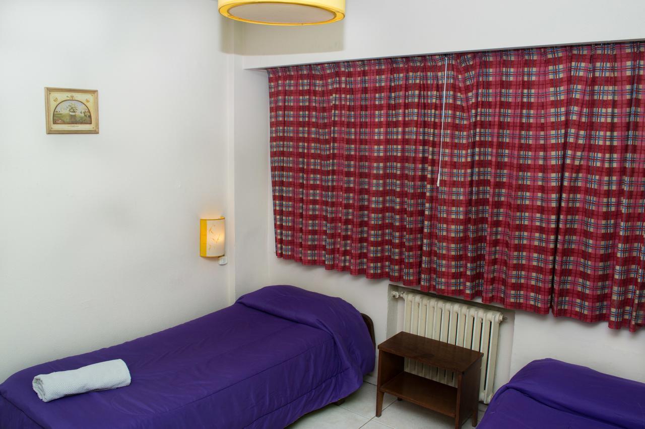 Marcopolo Inn Hostel Bariloche (Adults Only) Экстерьер фото